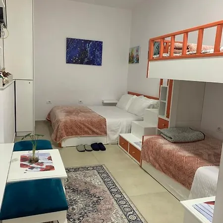 Cozy Apartment